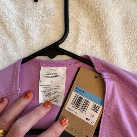 Ladies, Jordan, wrap workout top. Brand new w/tags. Size M. Excellent condition. - Picture 4 of 4